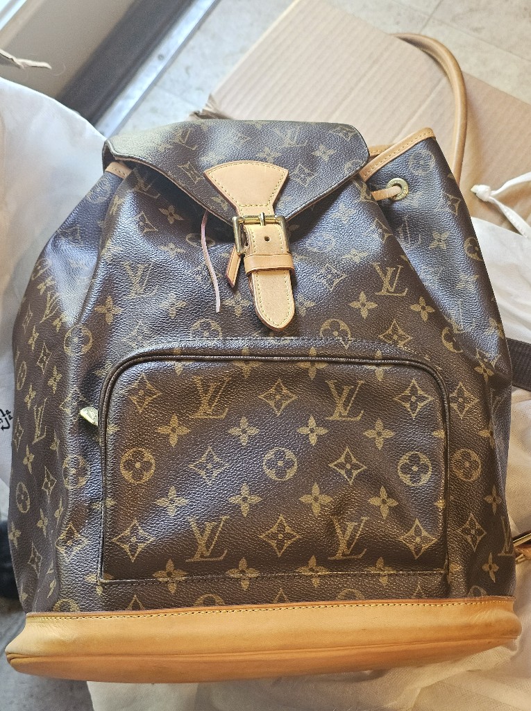 Lv Vintage In Show Vintage